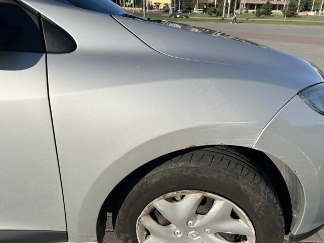 Серый Рено Меган, объемом двигателя 1.5 л и пробегом 245 тыс. км за 6400 $, фото 5 на Automoto.ua