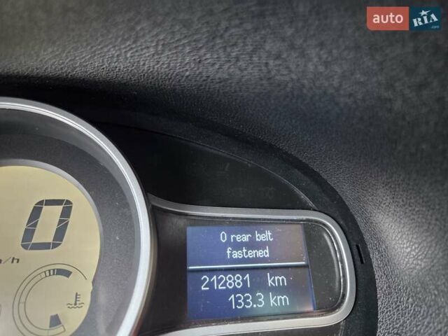 Сірий Рено Меган, об'ємом двигуна 1.5 л та пробігом 212 тис. км за 6900 $, фото 17 на Automoto.ua