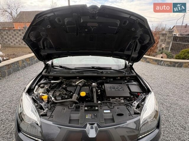 Сірий Рено Меган, об'ємом двигуна 1.5 л та пробігом 207 тис. км за 9200 $, фото 72 на Automoto.ua