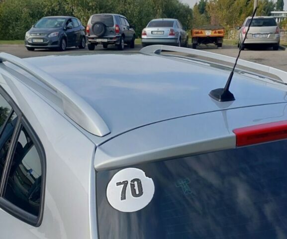 Сірий Рено Меган, об'ємом двигуна 1.46 л та пробігом 310 тис. км за 6700 $, фото 56 на Automoto.ua