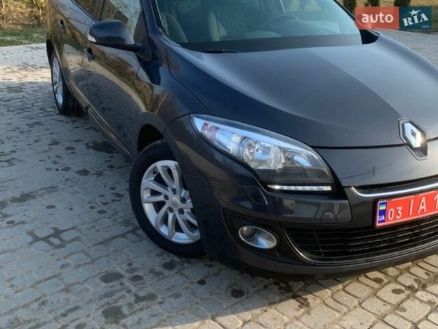 Сірий Рено Меган, об'ємом двигуна 1.5 л та пробігом 263 тис. км за 8000 $, фото 5 на Automoto.ua