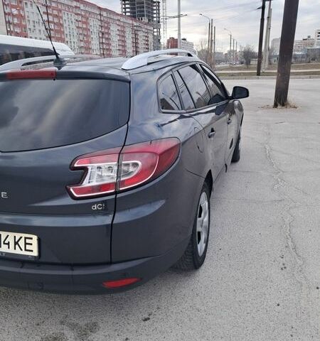 Серый Рено Меган, объемом двигателя 1.46 л и пробегом 297 тыс. км за 7500 $, фото 5 на Automoto.ua