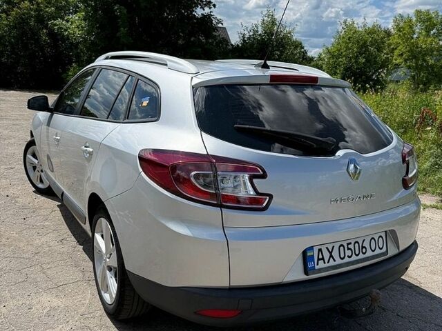 Сірий Рено Меган, об'ємом двигуна 1.46 л та пробігом 271 тис. км за 7800 $, фото 6 на Automoto.ua