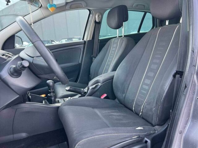 Серый Рено Меган, объемом двигателя 1.5 л и пробегом 341 тыс. км за 6940 $, фото 13 на Automoto.ua