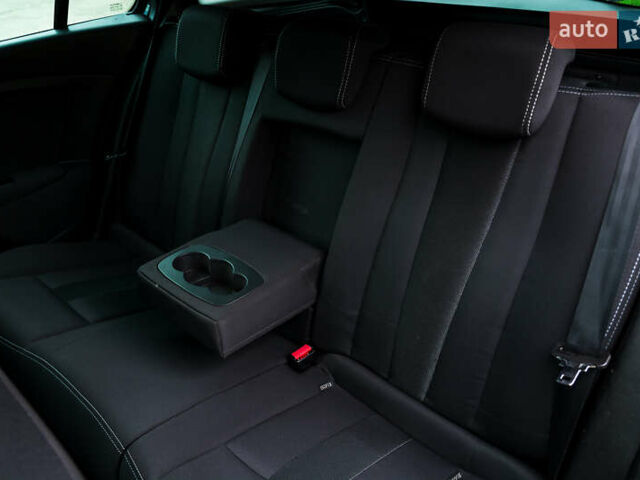 Серый Рено Меган, объемом двигателя 1.5 л и пробегом 189 тыс. км за 7500 $, фото 12 на Automoto.ua