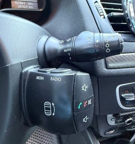 Серый Рено Меган, объемом двигателя 1.5 л и пробегом 157 тыс. км за 8999 $, фото 112 на Automoto.ua