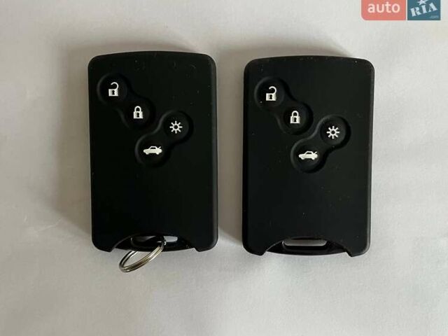 Сірий Рено Меган, об'ємом двигуна 1.46 л та пробігом 215 тис. км за 10300 $, фото 61 на Automoto.ua