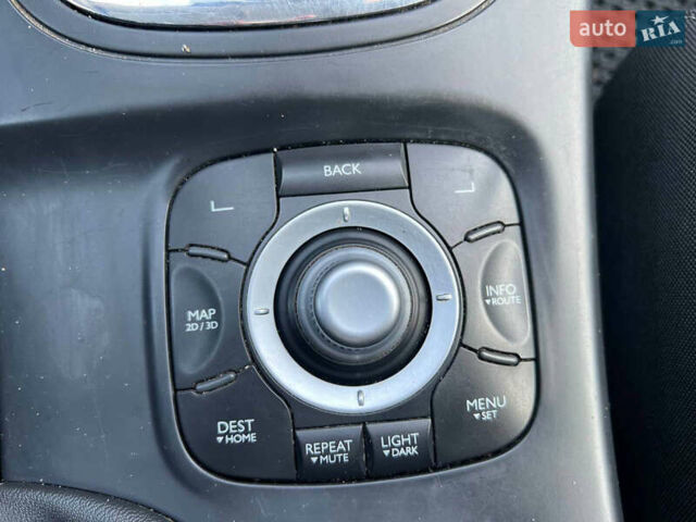 Сірий Рено Меган, об'ємом двигуна 1.5 л та пробігом 341 тис. км за 7090 $, фото 31 на Automoto.ua