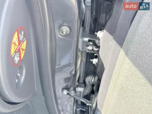 Сірий Рено Меган, об'ємом двигуна 1.5 л та пробігом 219 тис. км за 7999 $, фото 172 на Automoto.ua
