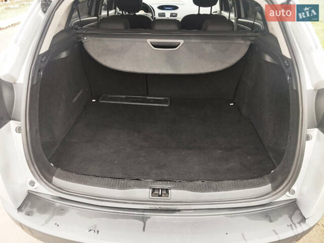 Сірий Рено Меган, об'ємом двигуна 1.5 л та пробігом 228 тис. км за 7300 $, фото 19 на Automoto.ua