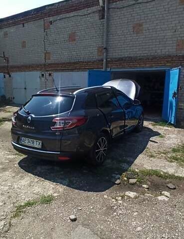 Сірий Рено Меган, об'ємом двигуна 1.46 л та пробігом 325 тис. км за 8700 $, фото 105 на Automoto.ua