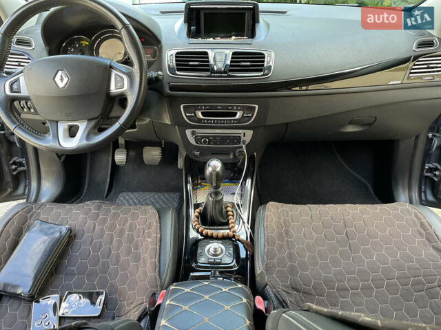 Сірий Рено Меган, об'ємом двигуна 1.5 л та пробігом 222 тис. км за 8600 $, фото 7 на Automoto.ua