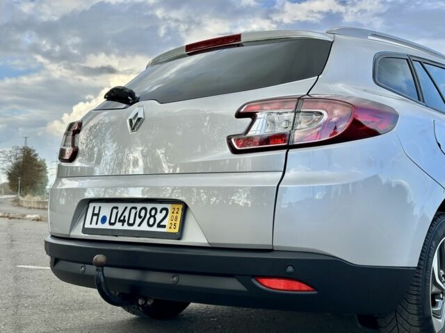 Серый Рено Меган, объемом двигателя 1.6 л и пробегом 277 тыс. км за 7000 $, фото 7 на Automoto.ua