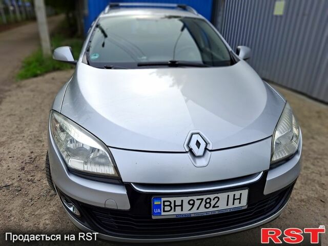 Серый Рено Меган, объемом двигателя 1.5 л и пробегом 325 тыс. км за 6900 $, фото 1 на Automoto.ua