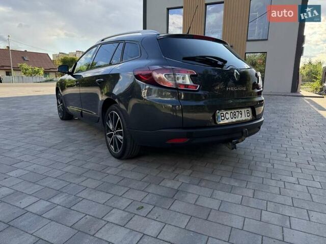 Серый Рено Меган, объемом двигателя 1.46 л и пробегом 237 тыс. км за 7499 $, фото 4 на Automoto.ua