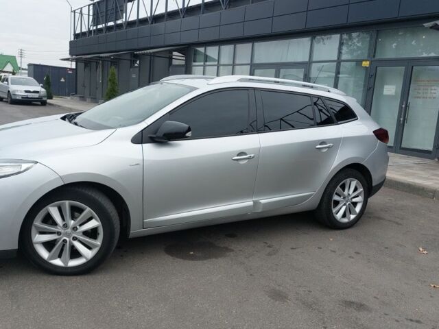 Серый Рено Меган, объемом двигателя 1.5 л и пробегом 243 тыс. км за 7600 $, фото 9 на Automoto.ua