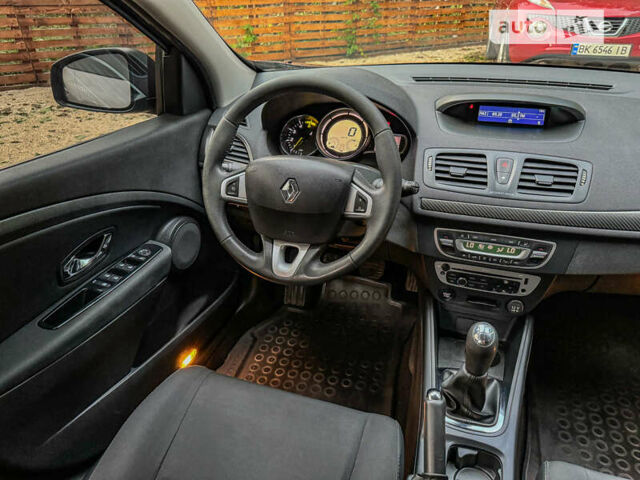 Серый Рено Меган, объемом двигателя 1.5 л и пробегом 190 тыс. км за 8450 $, фото 51 на Automoto.ua