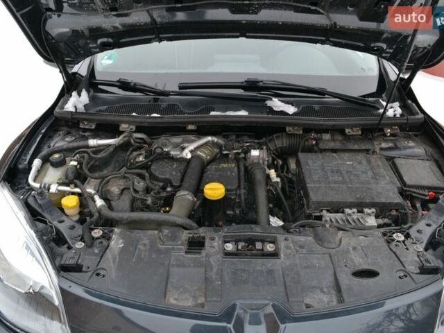 Сірий Рено Меган, об'ємом двигуна 1.46 л та пробігом 220 тис. км за 8100 $, фото 14 на Automoto.ua