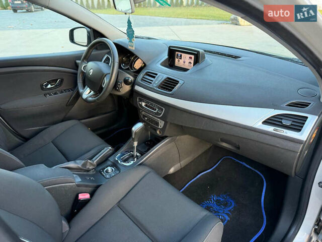 Серый Рено Меган, объемом двигателя 1.5 л и пробегом 184 тыс. км за 7500 $, фото 16 на Automoto.ua