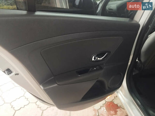 Сірий Рено Меган, об'ємом двигуна 1.5 л та пробігом 228 тис. км за 7300 $, фото 14 на Automoto.ua
