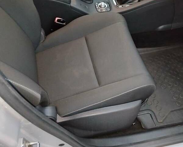 Серый Рено Меган, объемом двигателя 1.46 л и пробегом 239 тыс. км за 7200 $, фото 34 на Automoto.ua