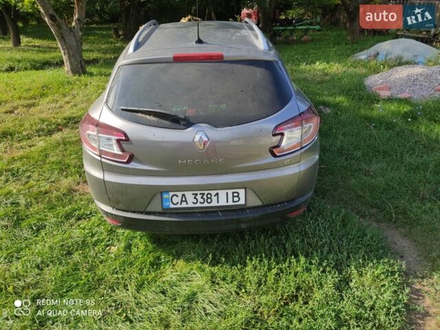 Серый Рено Меган, объемом двигателя 1.5 л и пробегом 230 тыс. км за 7800 $, фото 2 на Automoto.ua