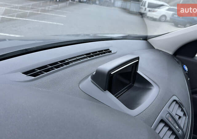 Серый Рено Меган, объемом двигателя 1.46 л и пробегом 183 тыс. км за 8450 $, фото 63 на Automoto.ua