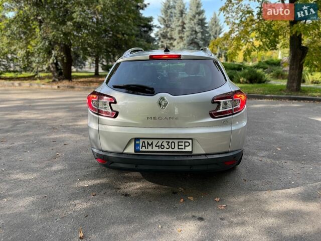 Сірий Рено Меган, об'ємом двигуна 1.46 л та пробігом 275 тис. км за 7800 $, фото 13 на Automoto.ua