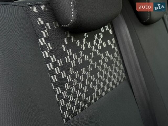 Серый Рено Меган, объемом двигателя 1.6 л и пробегом 235 тыс. км за 7850 $, фото 44 на Automoto.ua