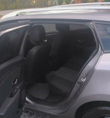 Рено Меган 2012 в Виннице на Automoto.ua Серый Рено Меган, объемом двигателя 1.46 л и пробегом 380 тыс. км за 6700 $, фото 10 на Automoto.ua