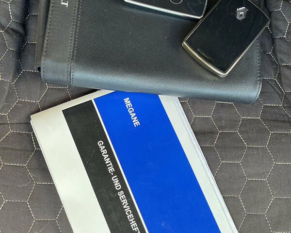 Сірий Рено Меган, об'ємом двигуна 1.5 л та пробігом 222 тис. км за 8600 $, фото 19 на Automoto.ua