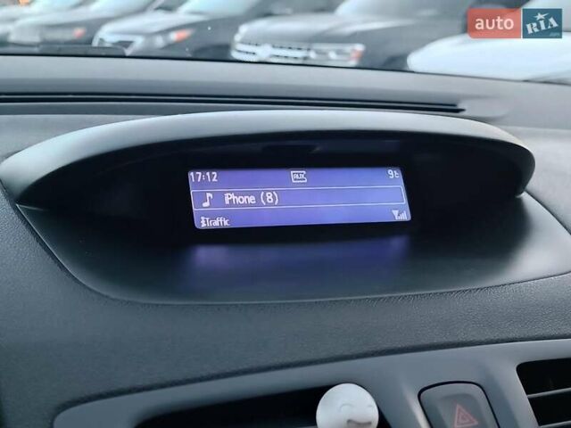 Серый Рено Меган, объемом двигателя 1.5 л и пробегом 269 тыс. км за 7590 $, фото 18 на Automoto.ua