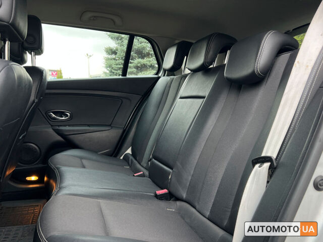 Сірий Рено Меган, об'ємом двигуна 1.5 л та пробігом 233 тис. км за 8550 $, фото 11 на Automoto.ua