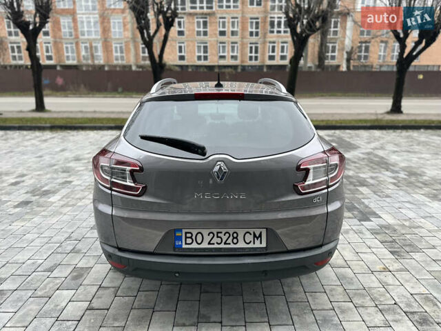 Сірий Рено Меган, об'ємом двигуна 1.46 л та пробігом 293 тис. км за 7800 $, фото 10 на Automoto.ua