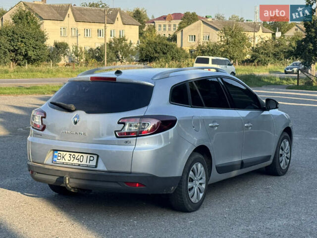 Серый Рено Меган, объемом двигателя 1.46 л и пробегом 240 тыс. км за 7300 $, фото 3 на Automoto.ua