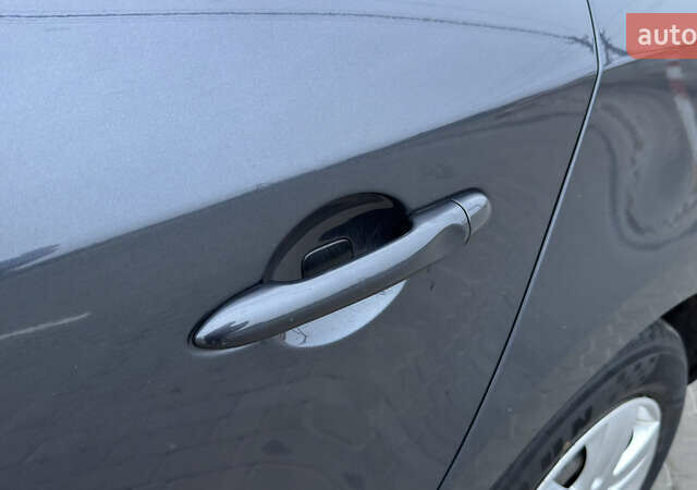 Серый Рено Меган, объемом двигателя 1.46 л и пробегом 183 тыс. км за 8100 $, фото 54 на Automoto.ua
