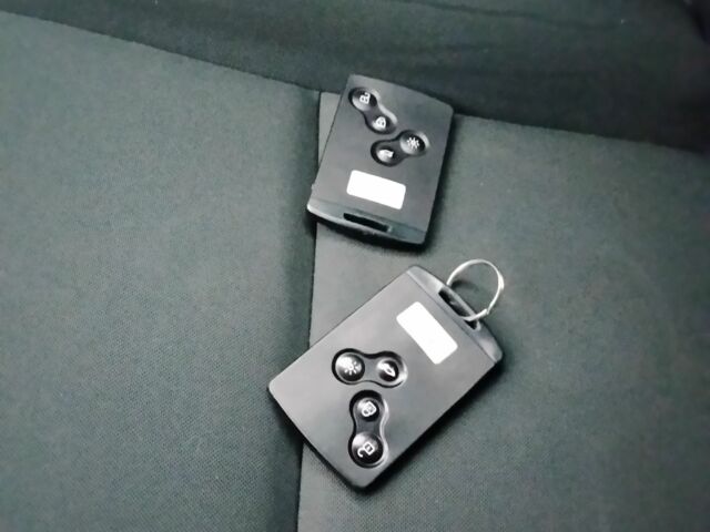 Сірий Рено Меган, об'ємом двигуна 0 л та пробігом 239 тис. км за 7200 $, фото 20 на Automoto.ua