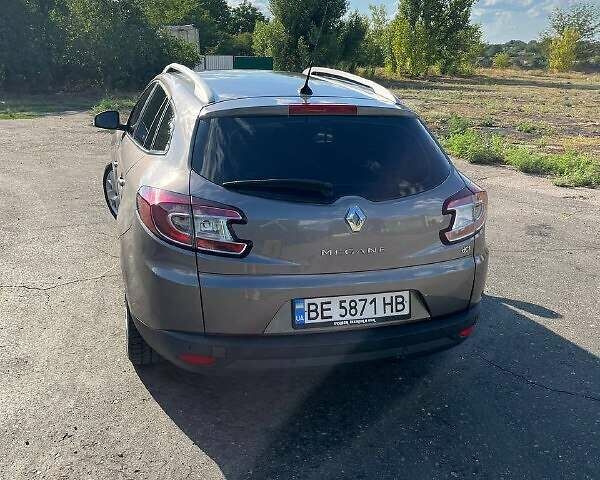 Сірий Рено Меган, об'ємом двигуна 1.46 л та пробігом 257 тис. км за 7500 $, фото 6 на Automoto.ua