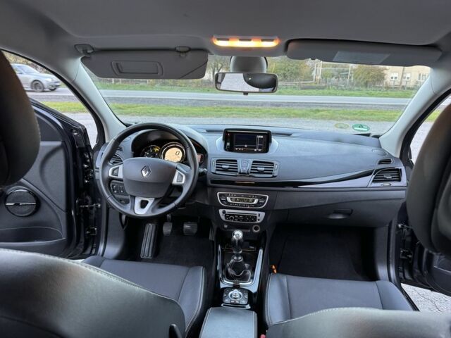 Серый Рено Меган, объемом двигателя 1.5 л и пробегом 253 тыс. км за 8399 $, фото 9 на Automoto.ua