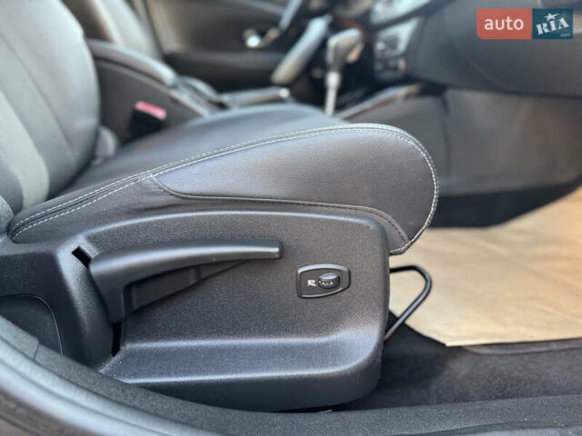 Серый Рено Меган, объемом двигателя 1.5 л и пробегом 211 тыс. км за 8800 $, фото 29 на Automoto.ua