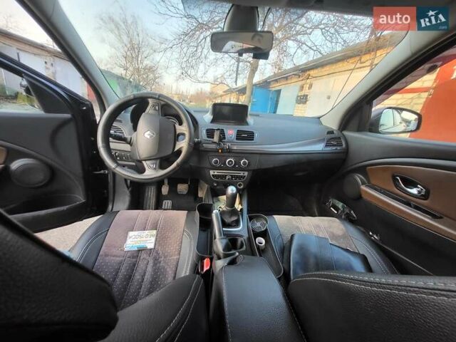 Серый Рено Меган, объемом двигателя 1.5 л и пробегом 175 тыс. км за 8000 $, фото 5 на Automoto.ua