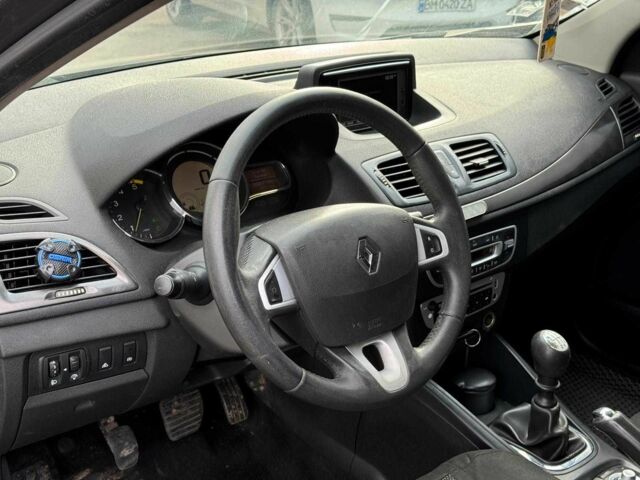 Сірий Рено Меган, об'ємом двигуна 1.5 л та пробігом 380 тис. км за 6940 $, фото 13 на Automoto.ua