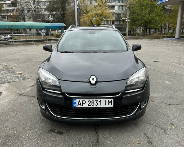 Сірий Рено Меган, об'ємом двигуна 1.46 л та пробігом 319 тис. км за 9200 $, фото 3 на Automoto.ua