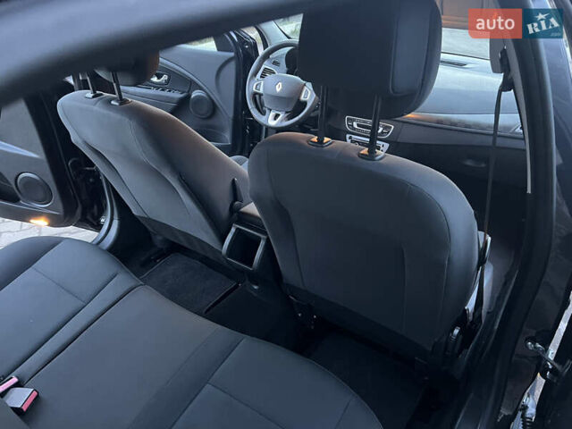 Серый Рено Меган, объемом двигателя 1.5 л и пробегом 230 тыс. км за 8200 $, фото 27 на Automoto.ua