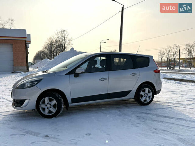 Сірий Рено Меган, об'ємом двигуна 1.46 л та пробігом 200 тис. км за 7200 $, фото 9 на Automoto.ua