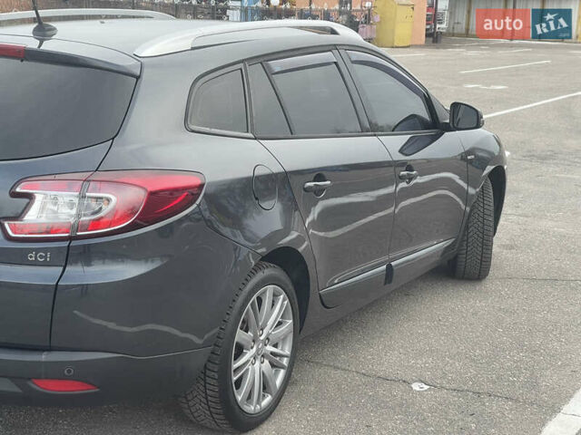 Серый Рено Меган, объемом двигателя 1.5 л и пробегом 275 тыс. км за 8799 $, фото 8 на Automoto.ua
