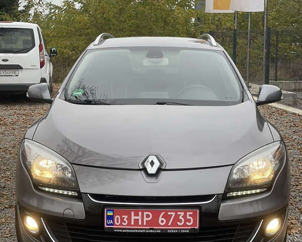 Серый Рено Меган, объемом двигателя 1.5 л и пробегом 263 тыс. км за 9350 $, фото 1 на Automoto.ua