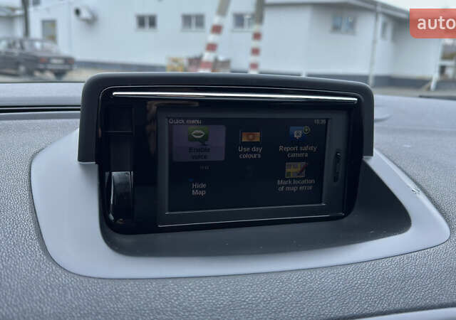 Серый Рено Меган, объемом двигателя 1.46 л и пробегом 183 тыс. км за 8450 $, фото 69 на Automoto.ua