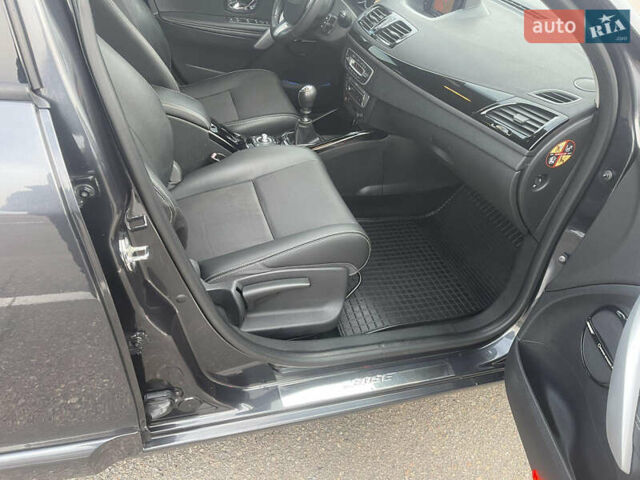 Серый Рено Меган, объемом двигателя 1.5 л и пробегом 275 тыс. км за 8799 $, фото 22 на Automoto.ua