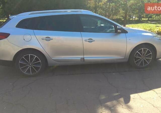 Сірий Рено Меган, об'ємом двигуна 0 л та пробігом 230 тис. км за 8700 $, фото 6 на Automoto.ua